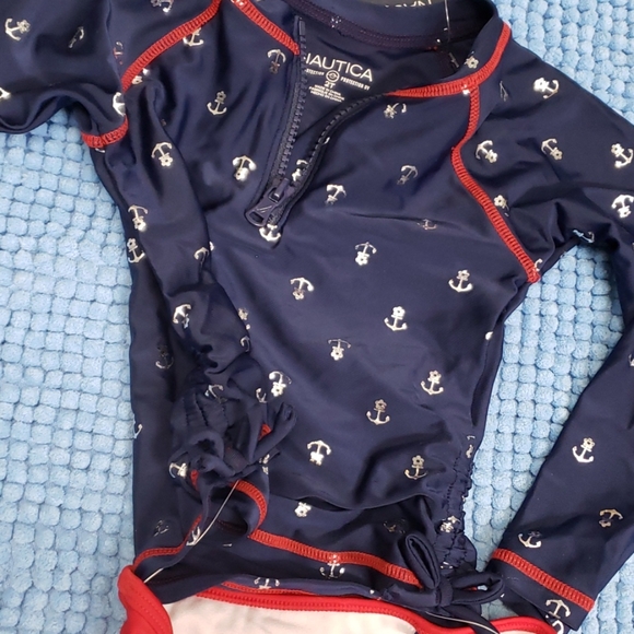 NEW 🌷NAUTICA SWIMSUIT - Picture 4 of 5